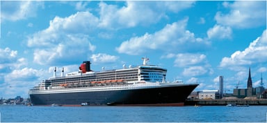 Cunard-QM2-16974
