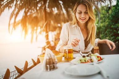 Restaurant stocks - GettyImages-821227958