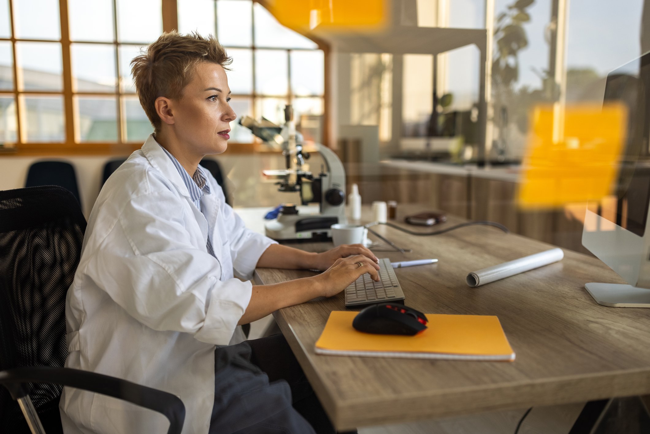 A scientist working in a lab.