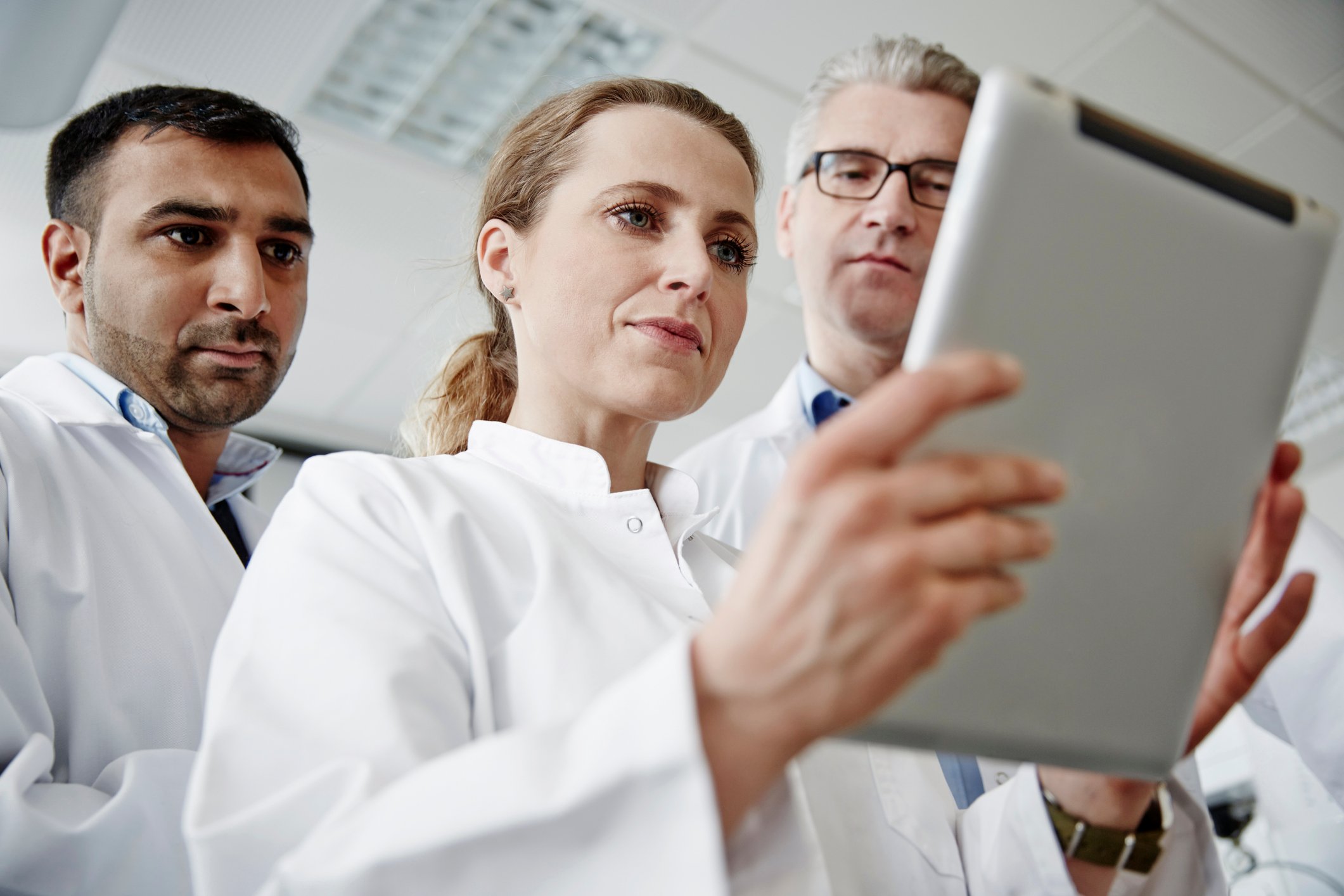scientists-tablet-computer