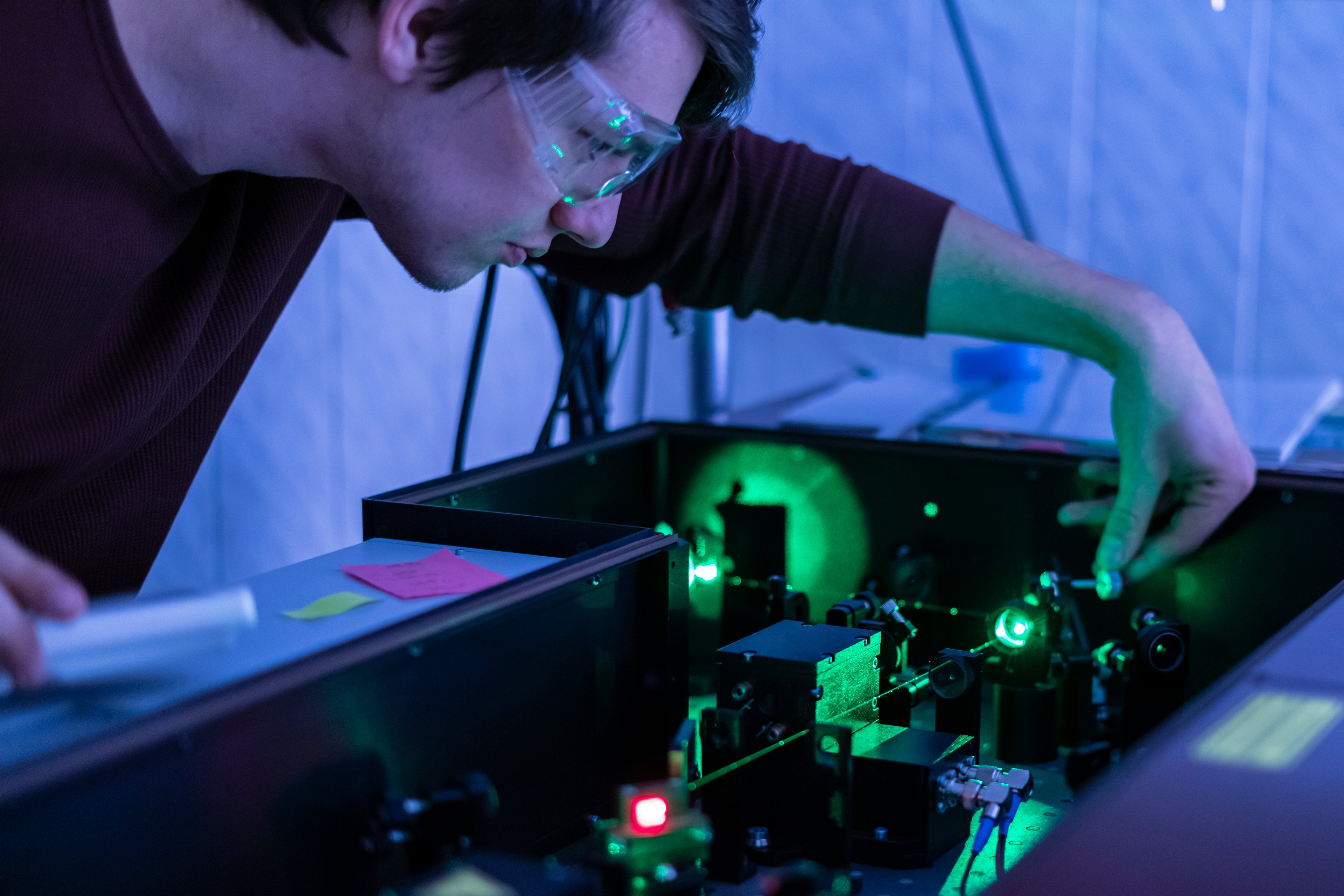 quantum computing, quantum technology