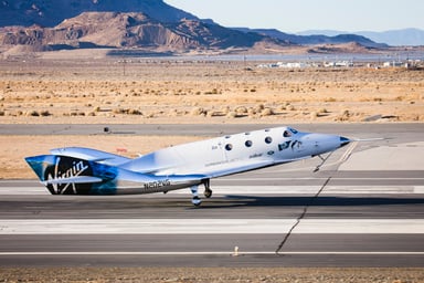 120316_VG01_A2A_landing_OO013