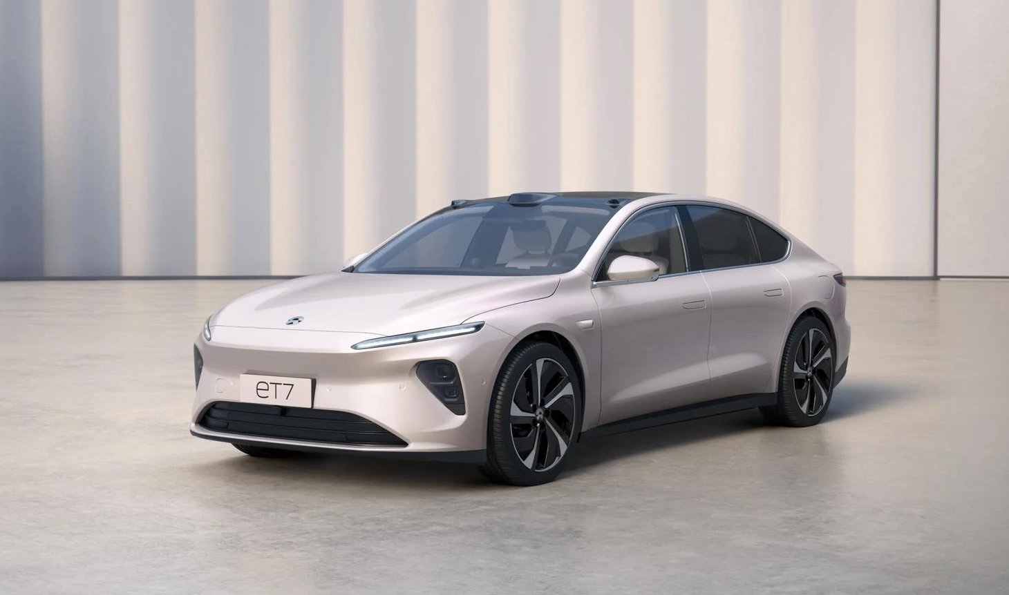 A Nio ET7, a sleek upscale electric sedan. 