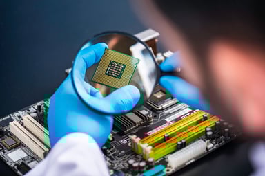 GettyImages-1210742344-semiconductor