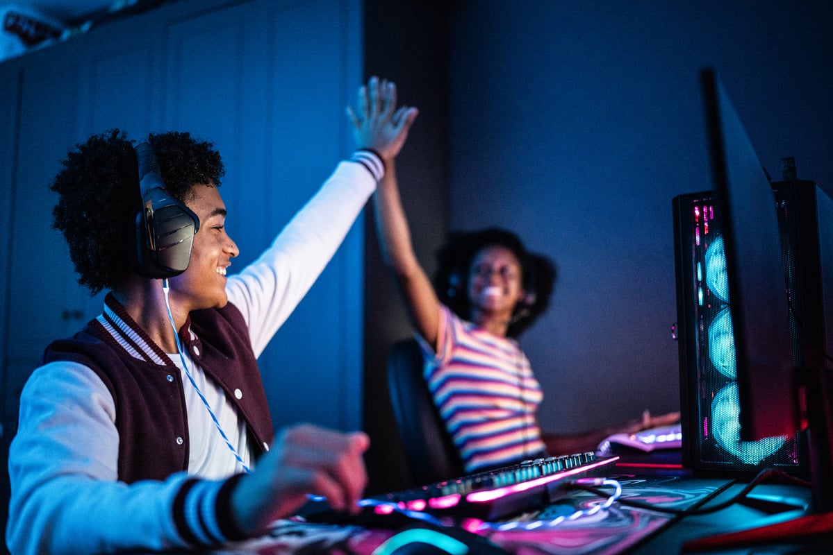 video-games-gaming-celebration-play