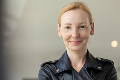 Getty - smiling looking at camera black shirt