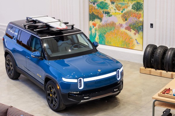 Rivian's R1S SUV.