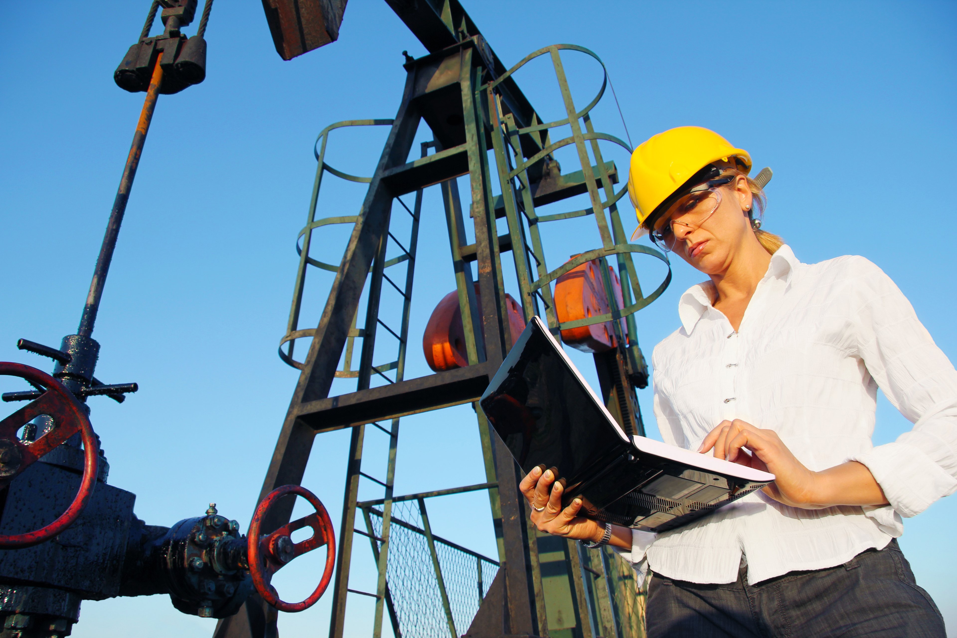 oil rig construction industrial energy