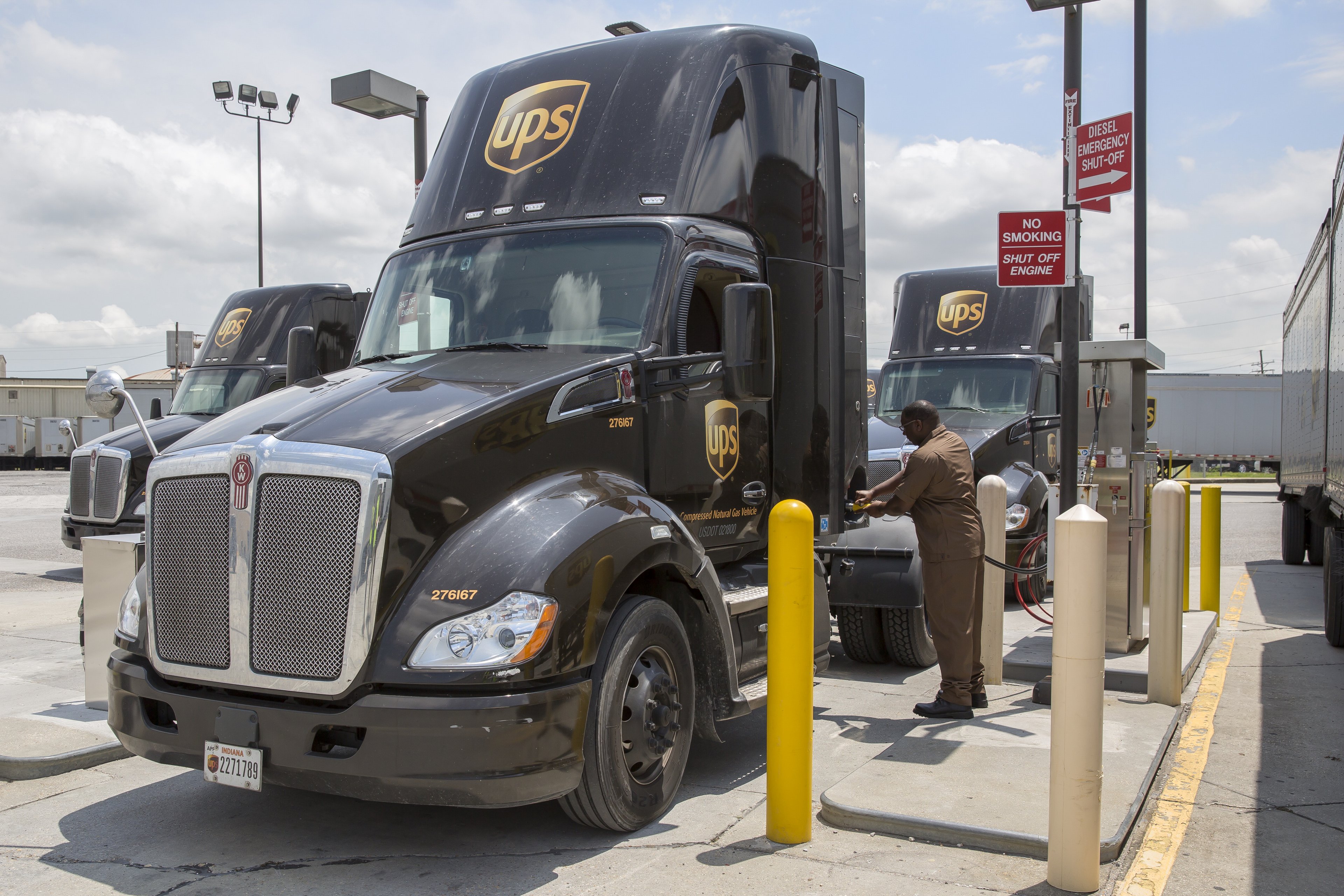 UPS CNG fueling station source UPS