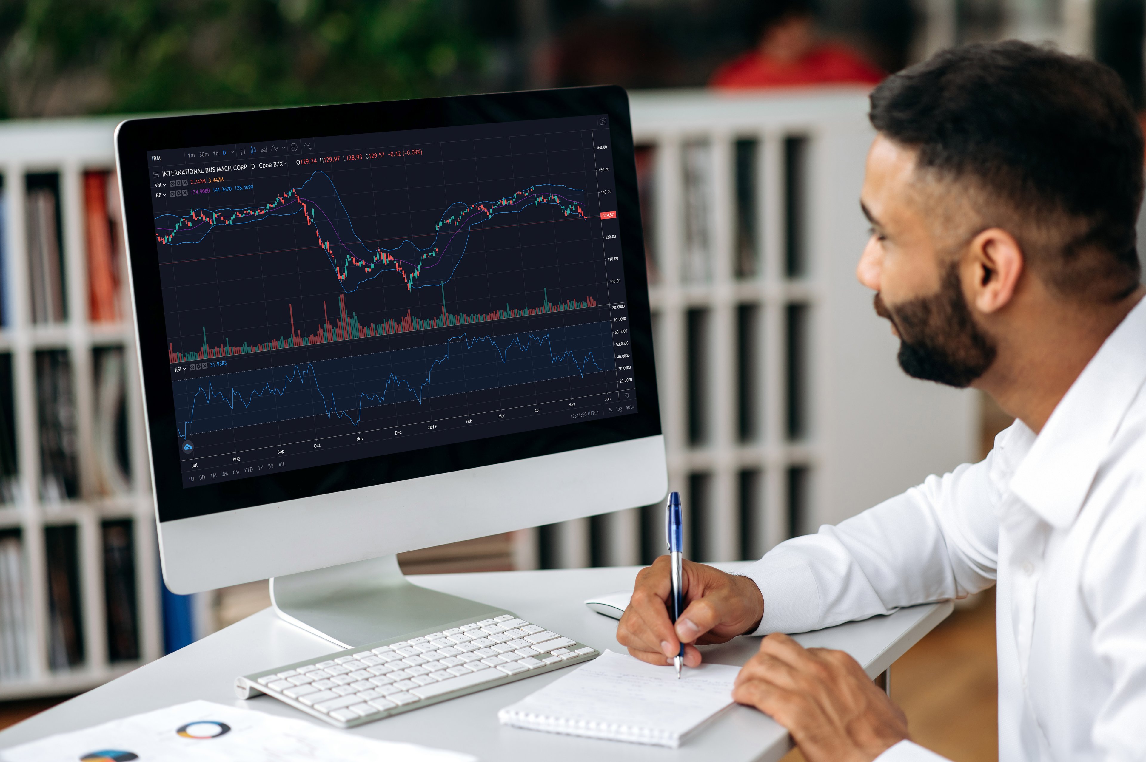Investor doing research