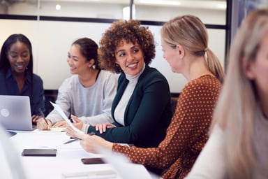 Businesswoman_working_in_an_office