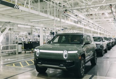 Rivian-R1S-production-Normal-2023