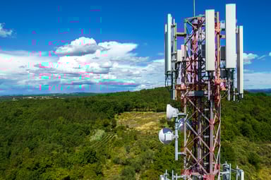 5G tower cellular signal