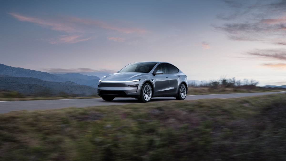 Why Tesla Stock Popped Ahead of First-Quarter Deliveries | The Motley Fool
