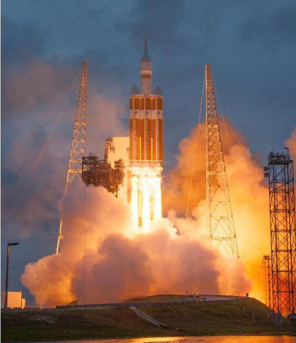 SLS launch carrying an Orion space capsule.
