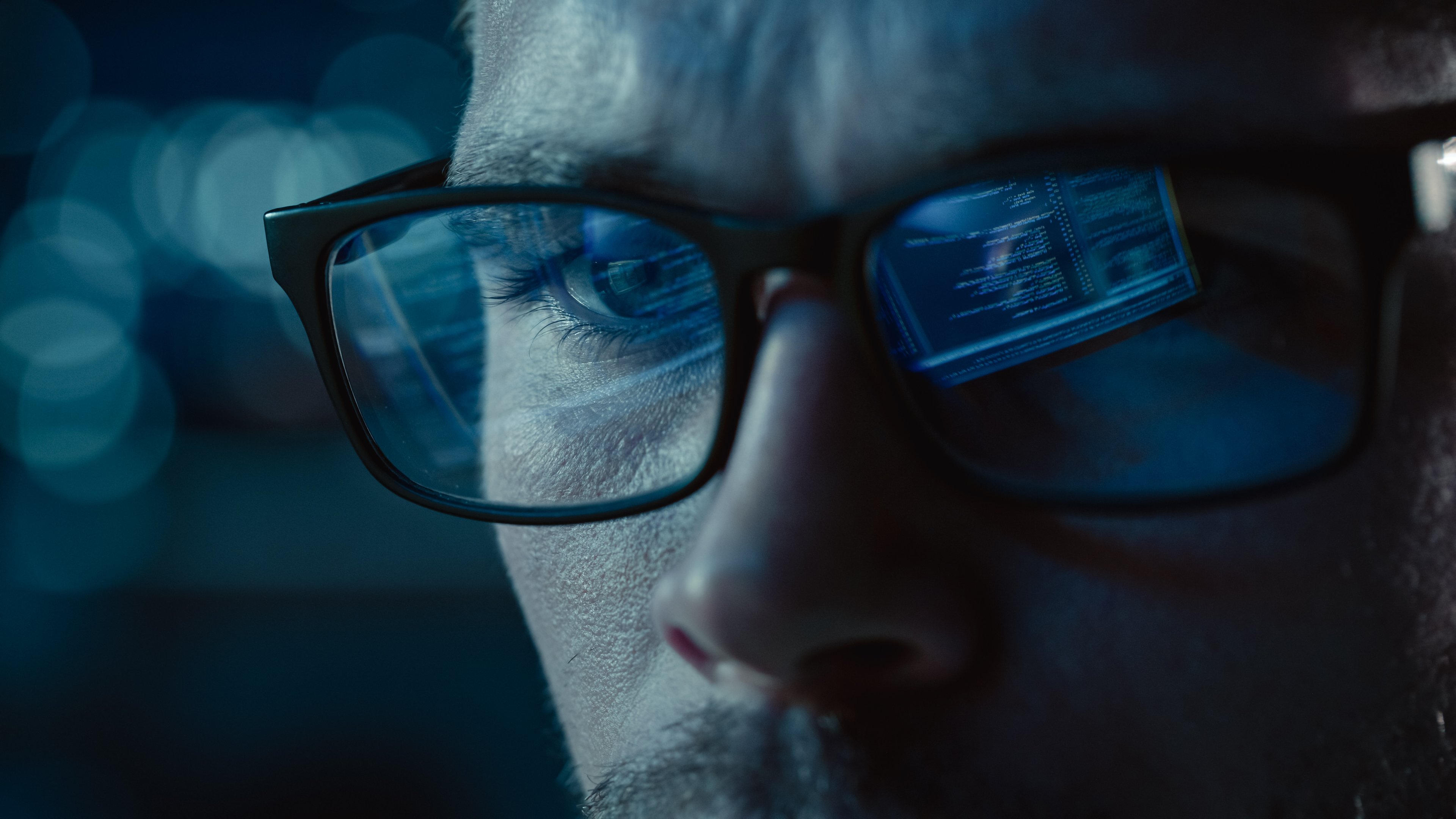 analyst focused on data