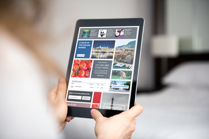 Vision board site on tablet.