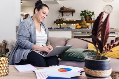 Woman_working_at_home_on_a_laptop