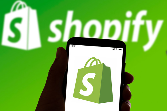 Shopify logo.