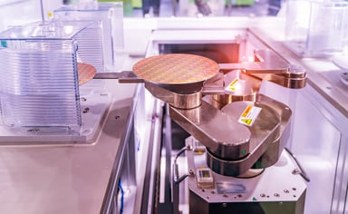 Silicon wafers in semiconductor clean room