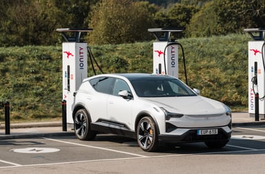 Polestar-3-at-Ionity-chargers-2026