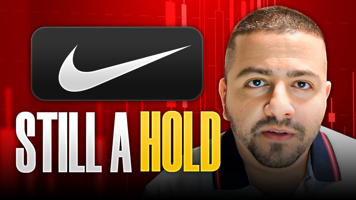 Why Is Nike Stock Crashing, and is it a Buying Opportunity?