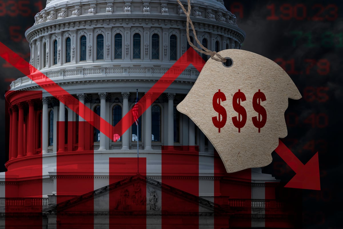 Tariff Tailwinds: Four Retail Stocks Poised to Dominate 2025-2026