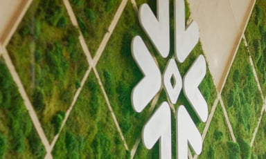 Snowflake logo on wall_snowflake