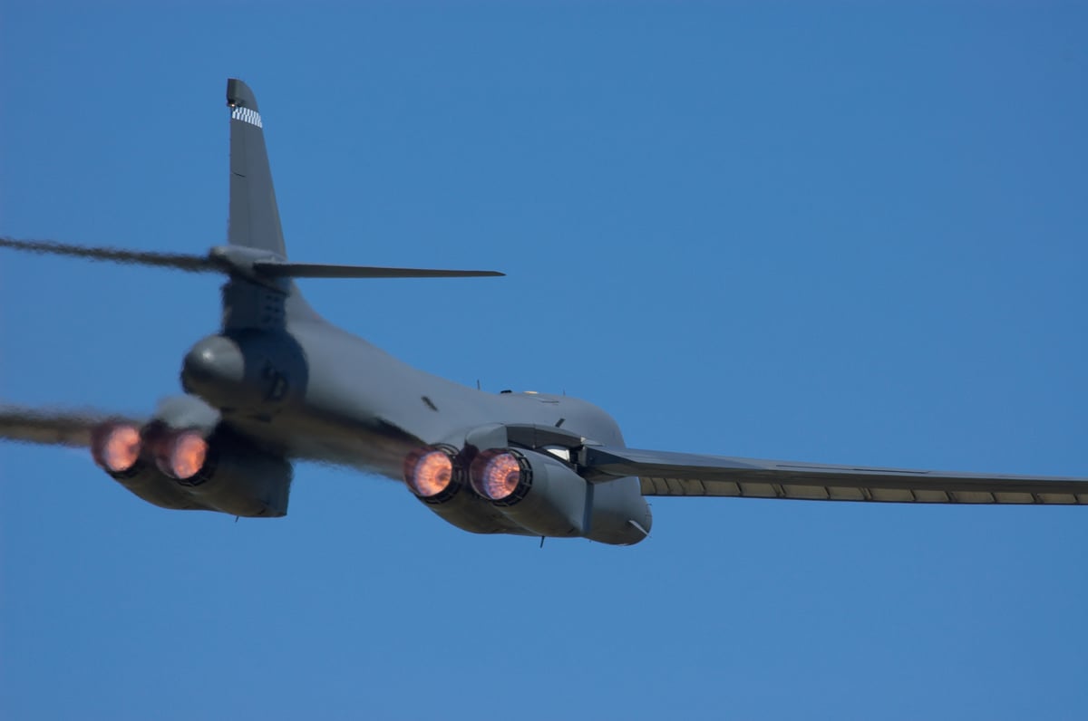 Defense Budgets Surge: Which Aerospace ETF Offers Better Portfolio Positioning?