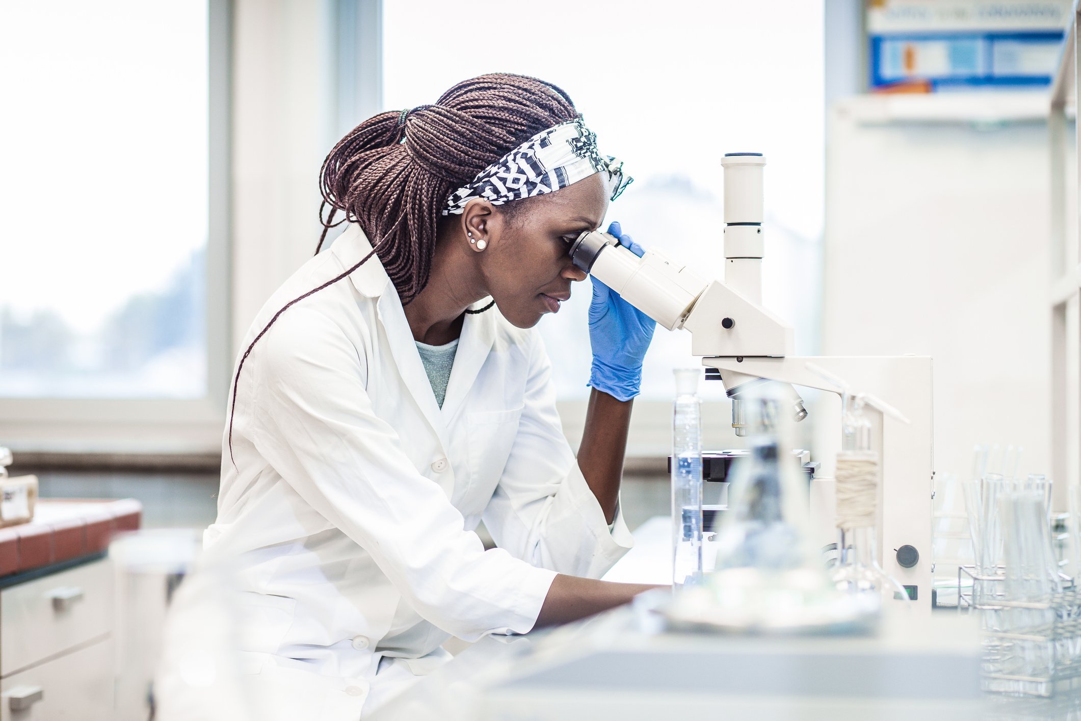 Medical researchers -GettyImages-1060970374