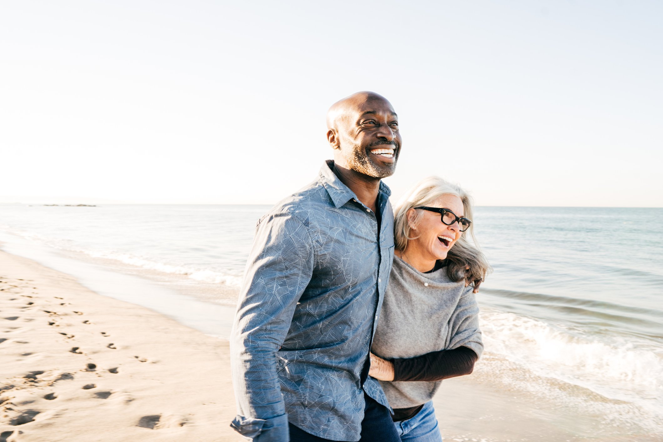 11-happy-seniors-on-beach.jpg