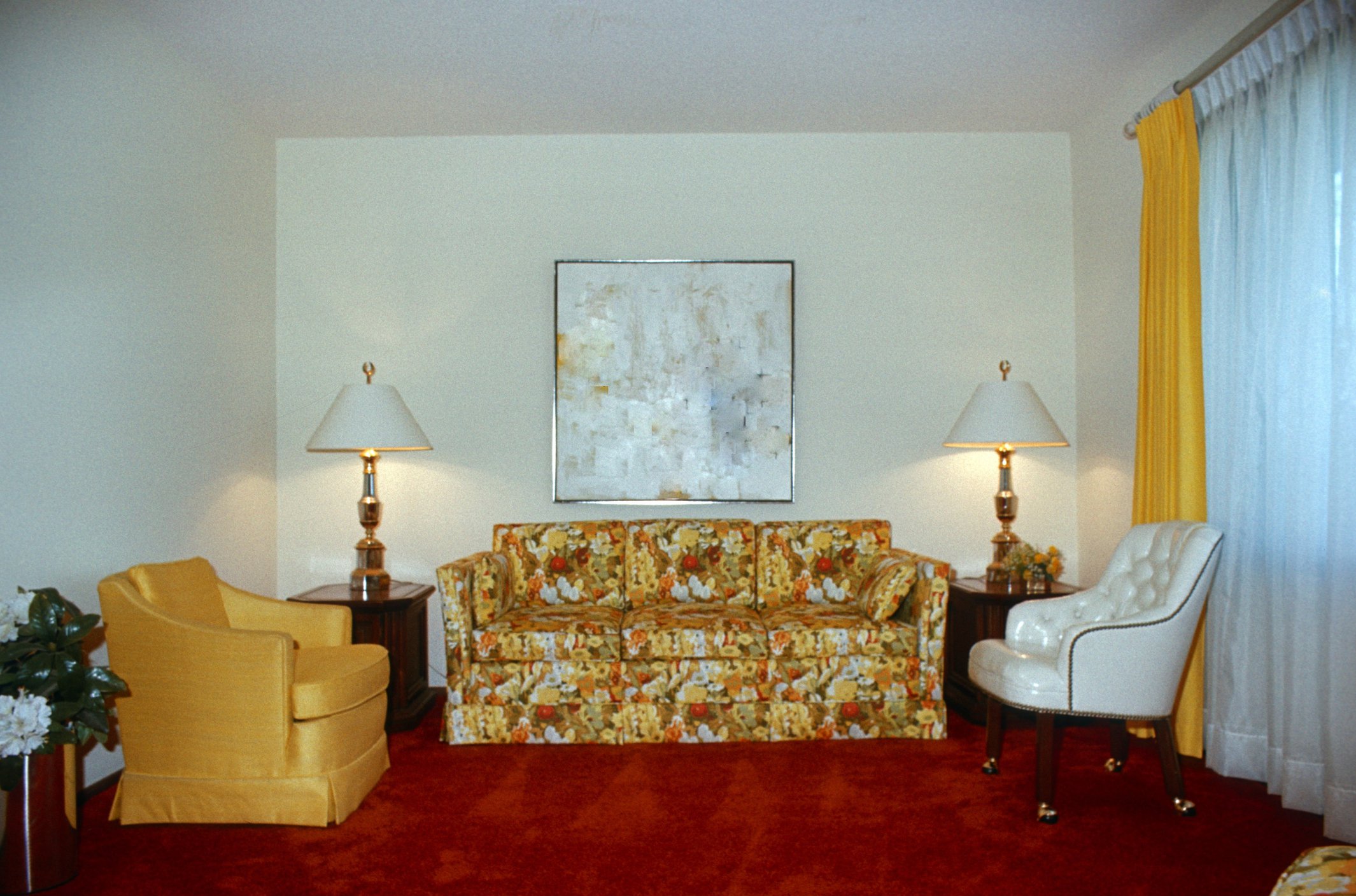 1970s living room.jpeg