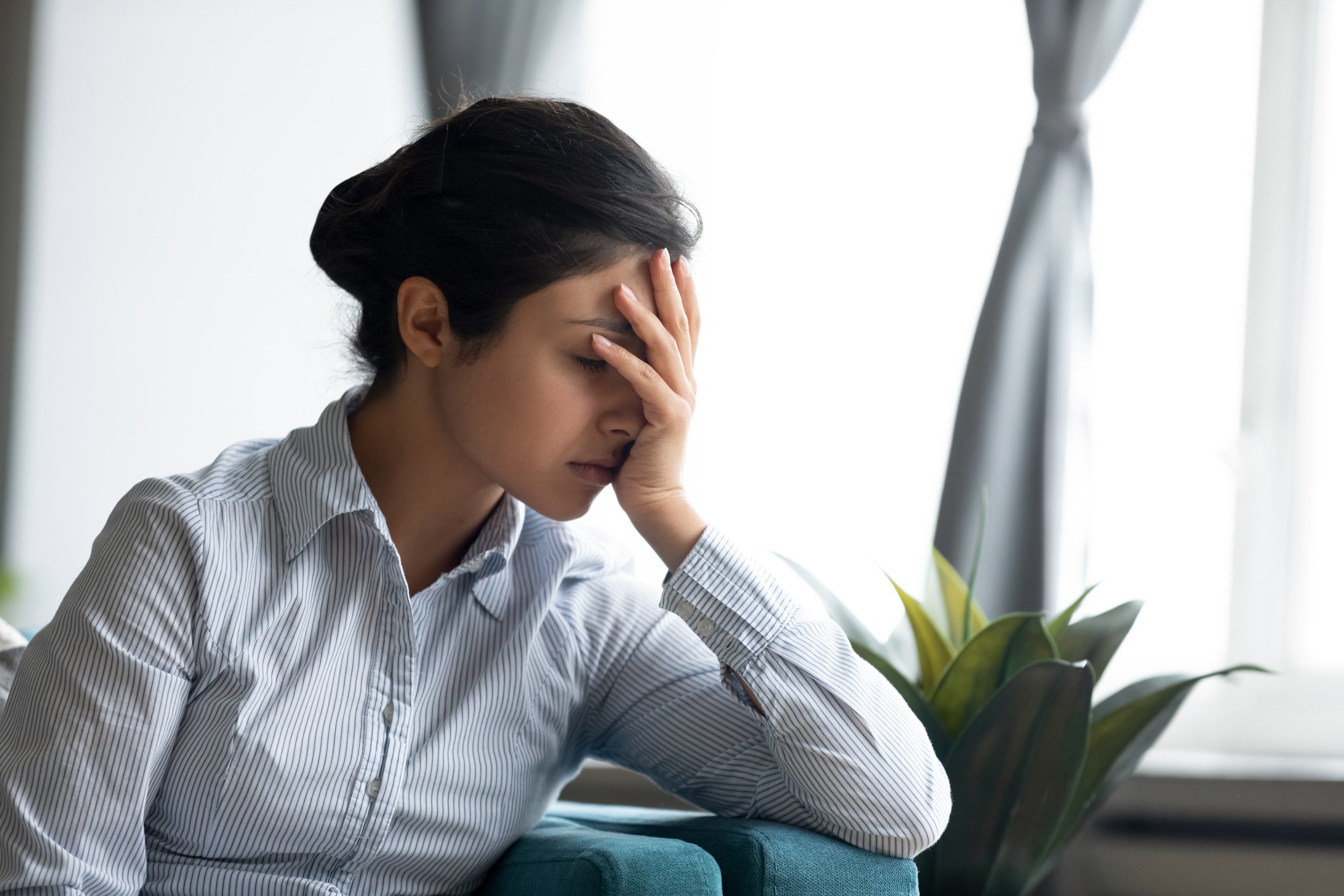 Getty - upset person lose money mistakes regret.jpg