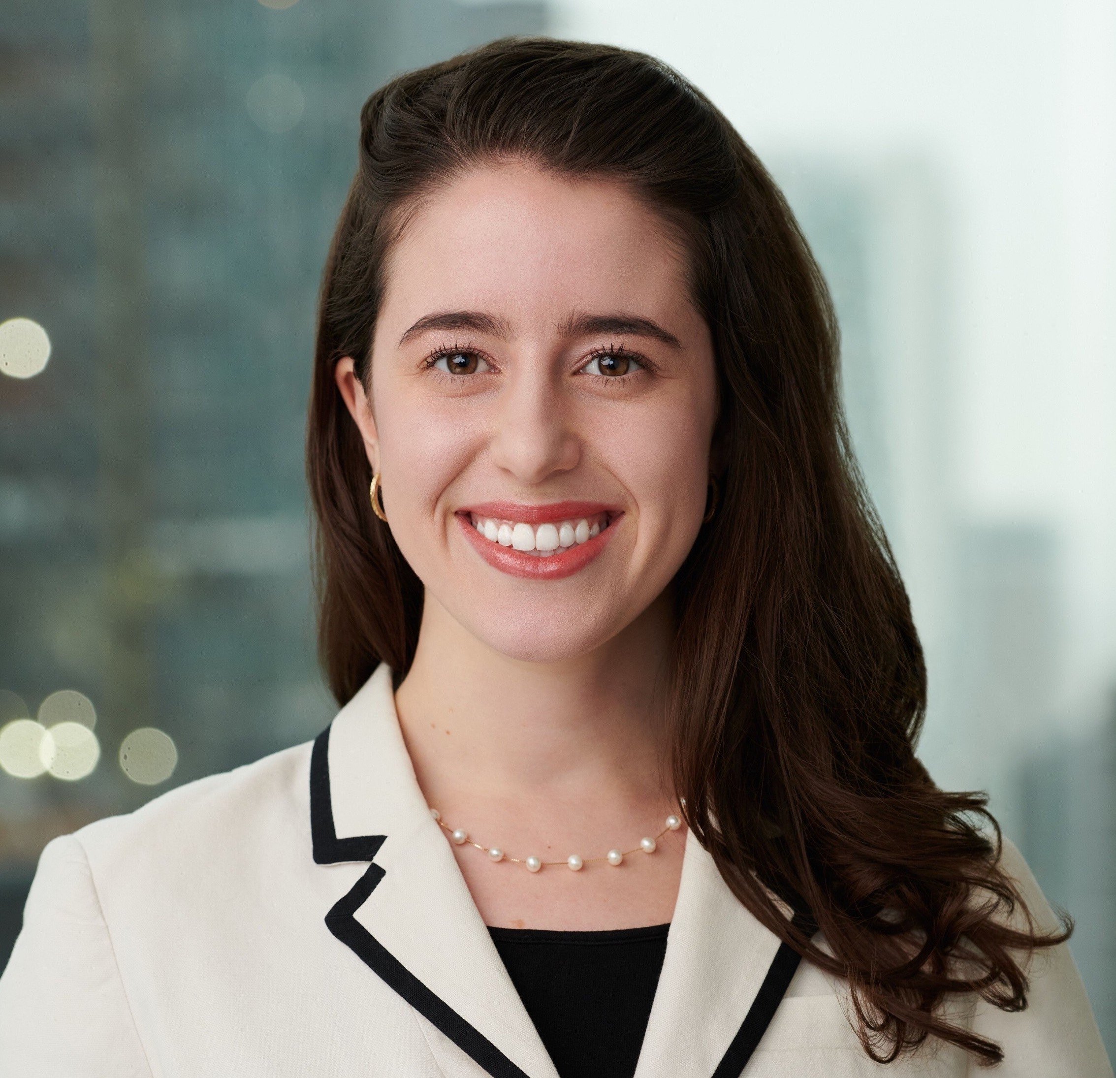 Meagan Loyst Headshot