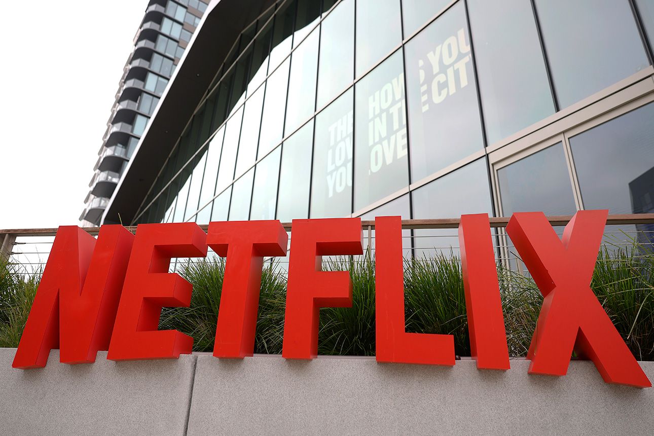 Netflix_office_signage_Netflix_Inc_imageSource_Getty_Images_280.jpg