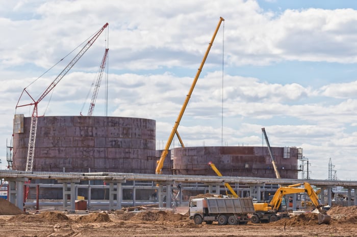 New oil storage tanks under construction.