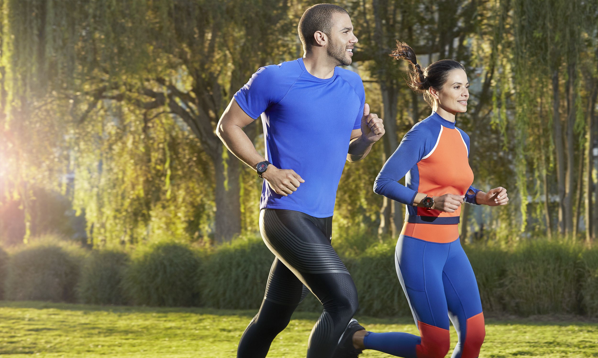 homepage_app_middle_section_couple_running_amazfit_pace