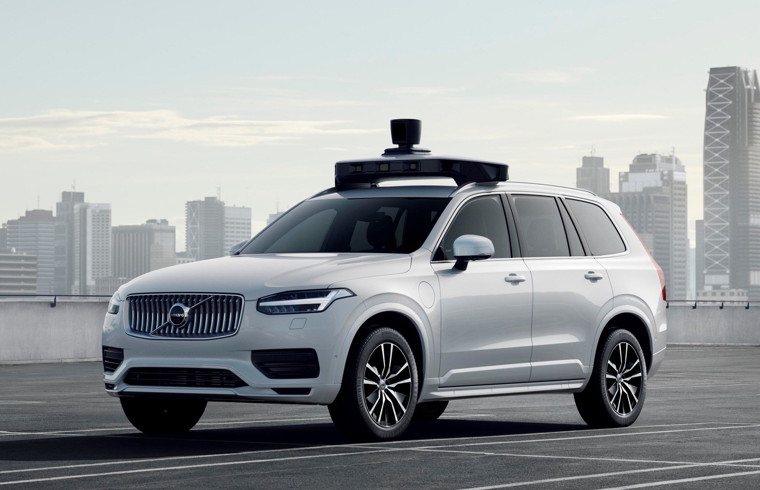 254706_Volvo_Cars_and_Uber_present_production_vehicle_ready_for_self-driving