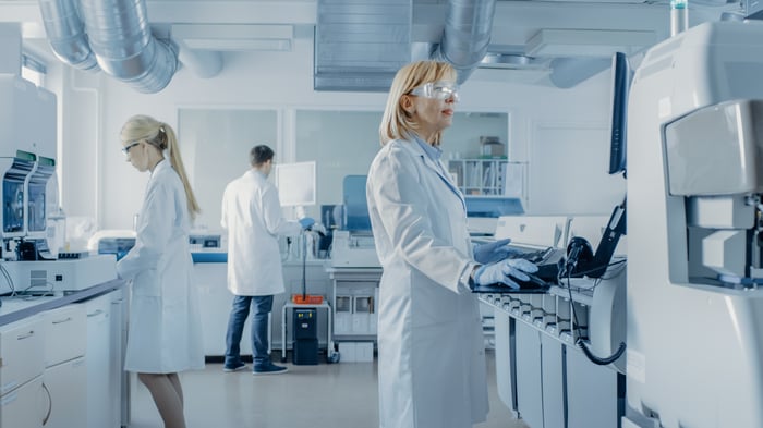 People at working in a laboratory