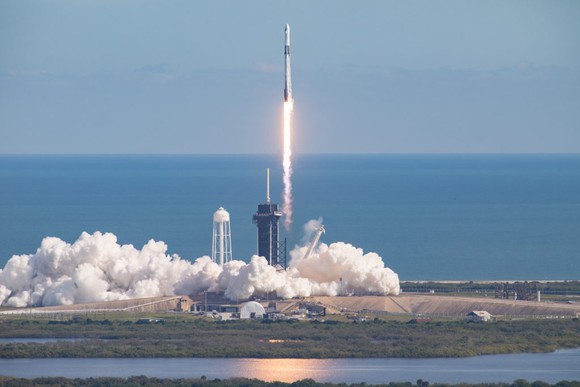 SpaceX Falcon 9 rocket lifting off from Kennedy Space Center in Florida