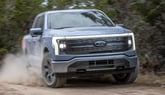 F-150 Lightning_Lariat_off-road_04