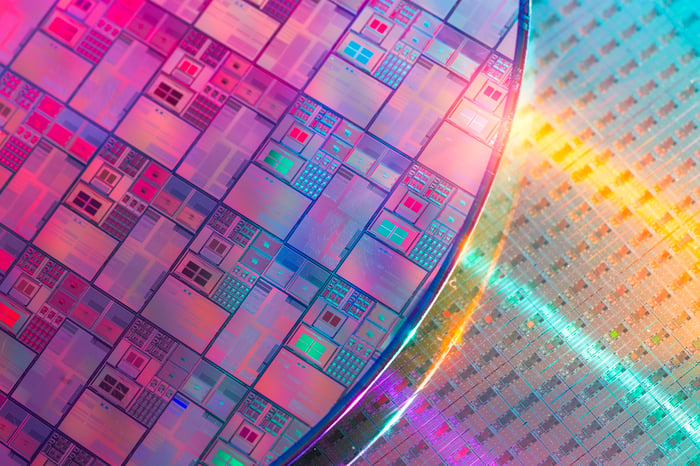 Silicon wafers and microchips in a disk.