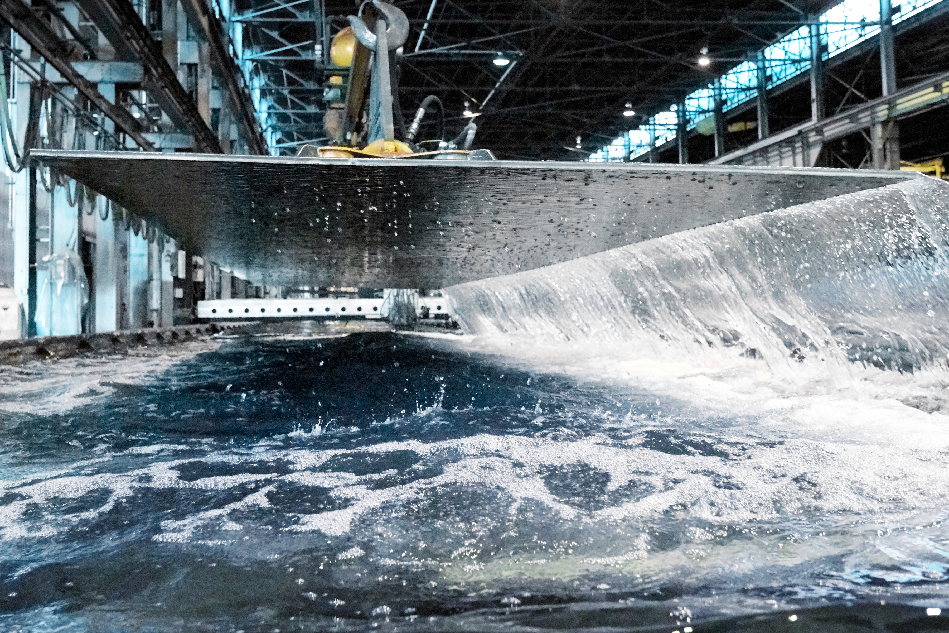 ARNC Ultrasonic testing of an aerospace plate Davenport Iowa source ARNC