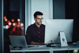 A person at a computer_GettyImages-838089808