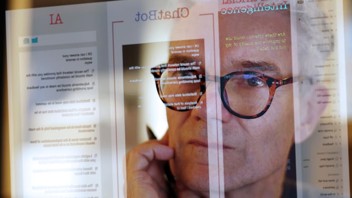 A person using a chatbot.