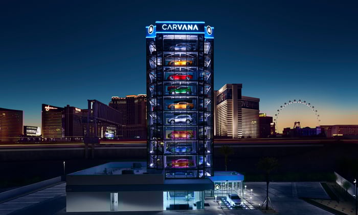 A tower of Carvana cars.