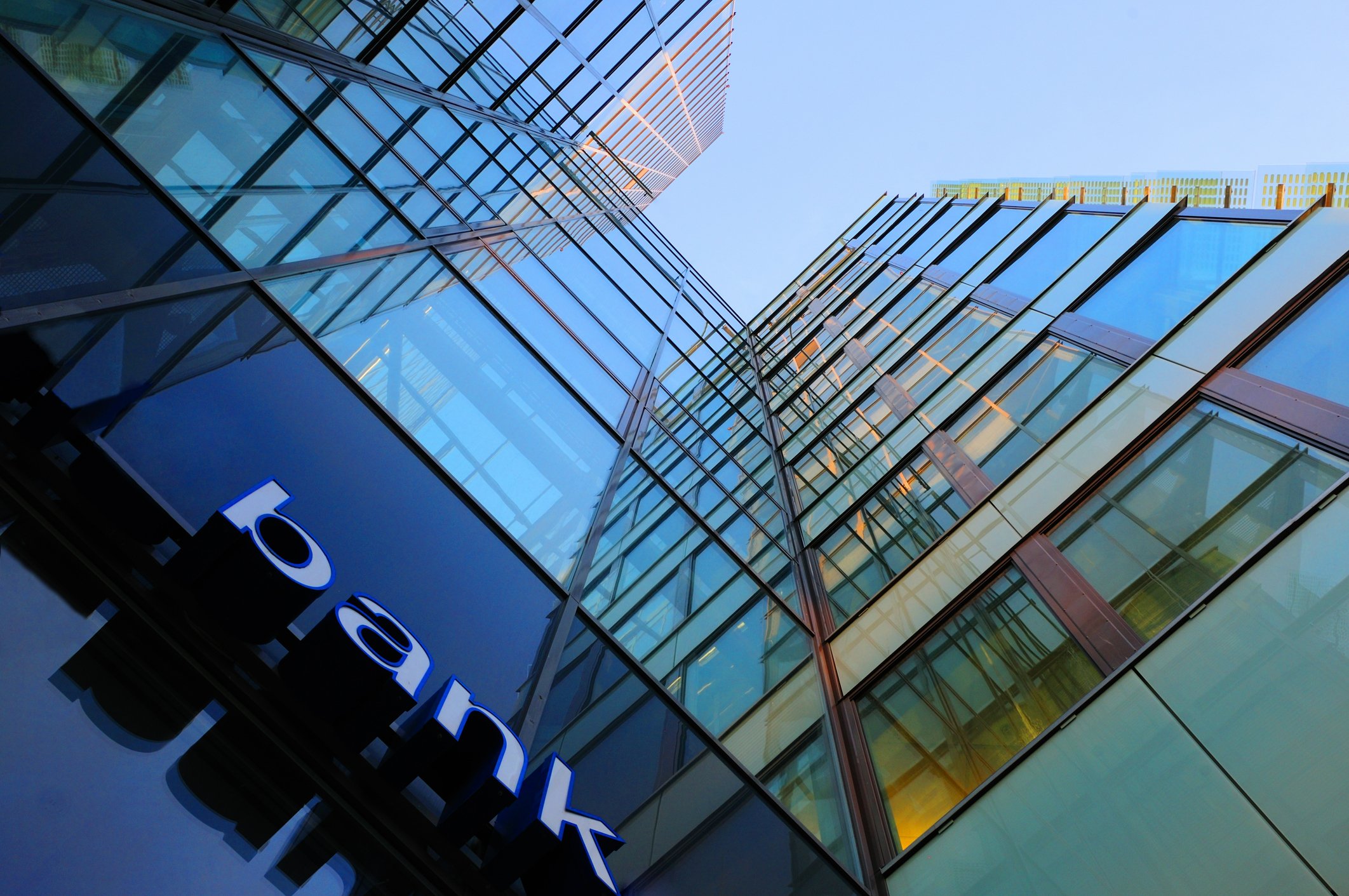 Bank stocks - GettyImages-479137569