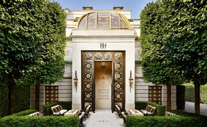 The entrance to RH Paris.