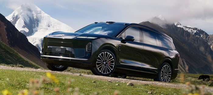 The latest version of Nio's ES8, a large upscale electric SUV introduced in the fall of 2025. 