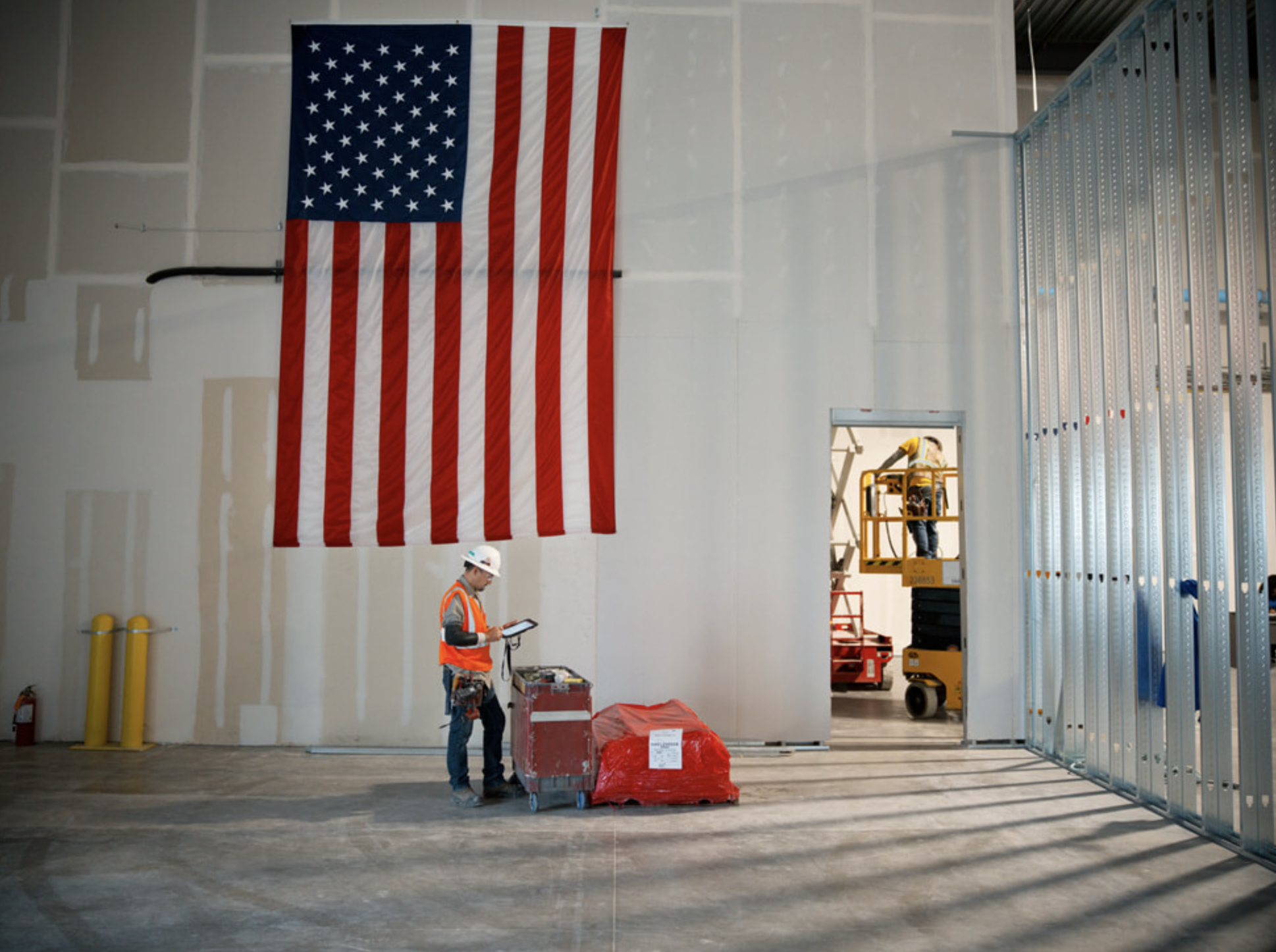 Apple-US-manufacturing-investment-Houston-Advanced-Manufacturing-Center-01
